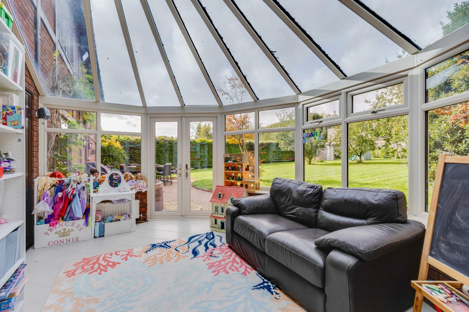 Cowbridge Road, Talygarn, Pontyclun, CF72 9JU